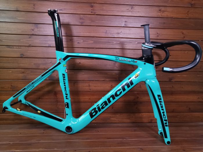 48 hours shipping!!! Bianchi XR4 Carbon Road Bike Frame Rim Brake