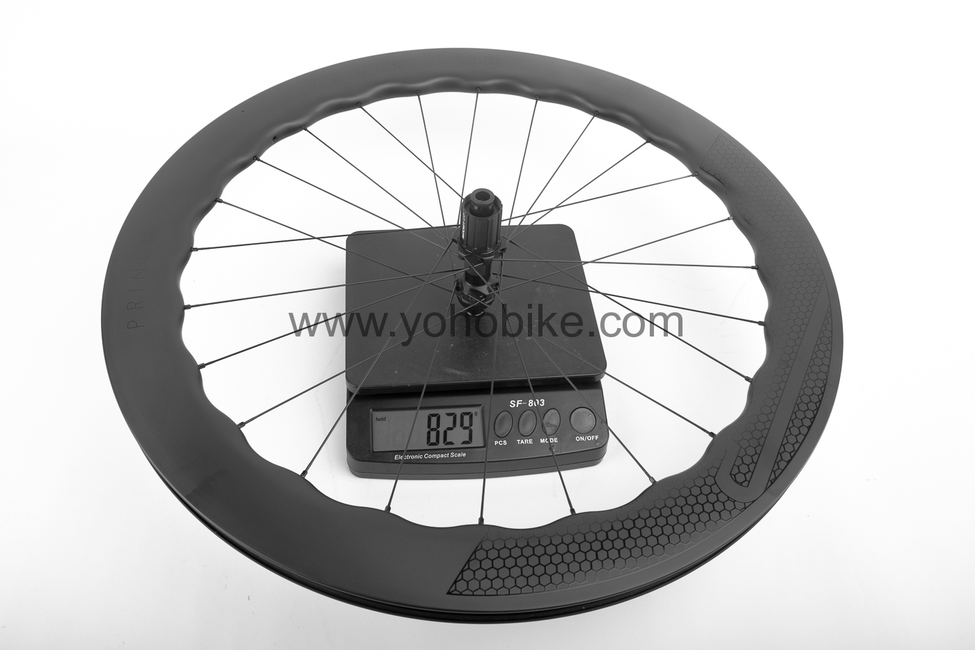 Princeton 6560 carbon wheels disc brake with DT swiss 180 hubs - Image 4