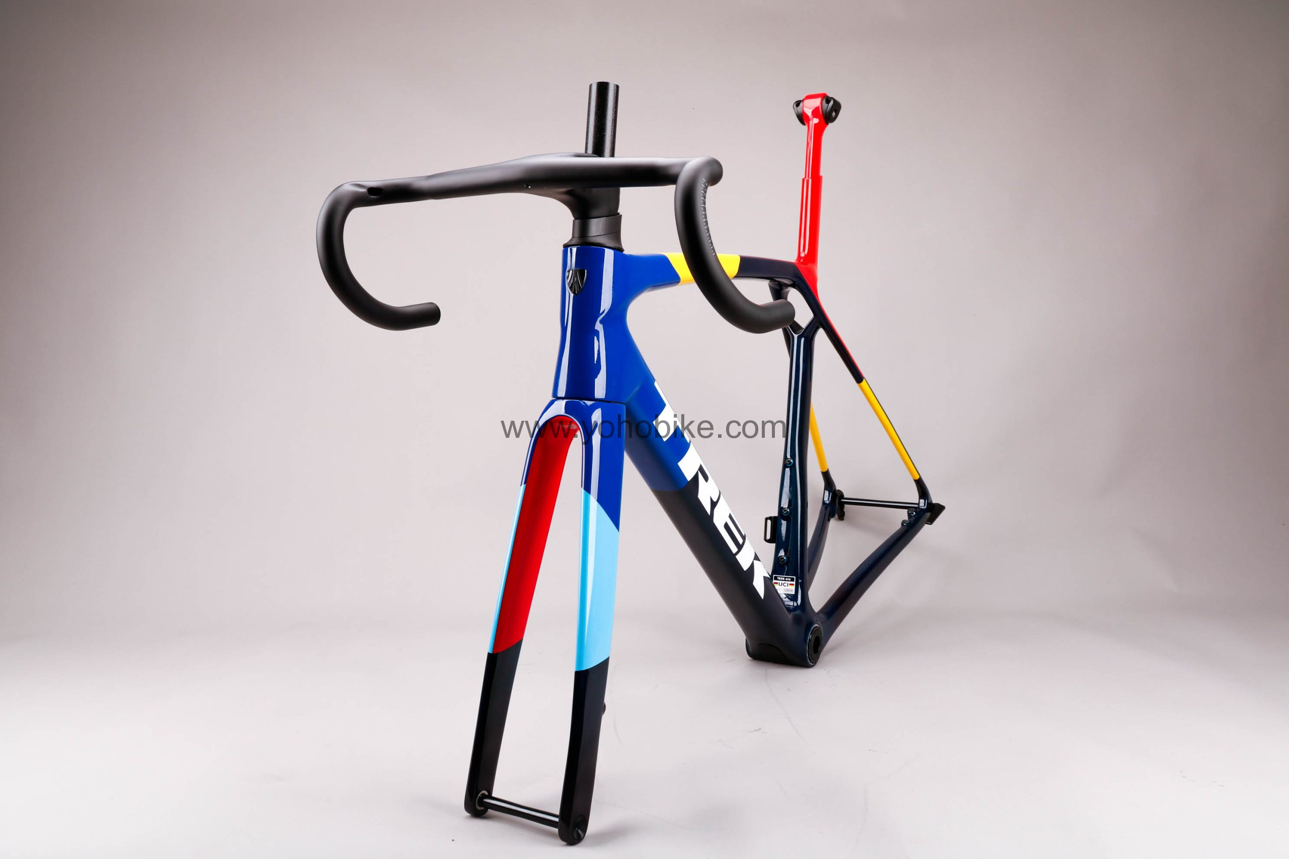 60 Colors 2025 Trek Madone gen8 Carbon Bike Frame With The Handlebar CRF02 Color Catalog - Image 4