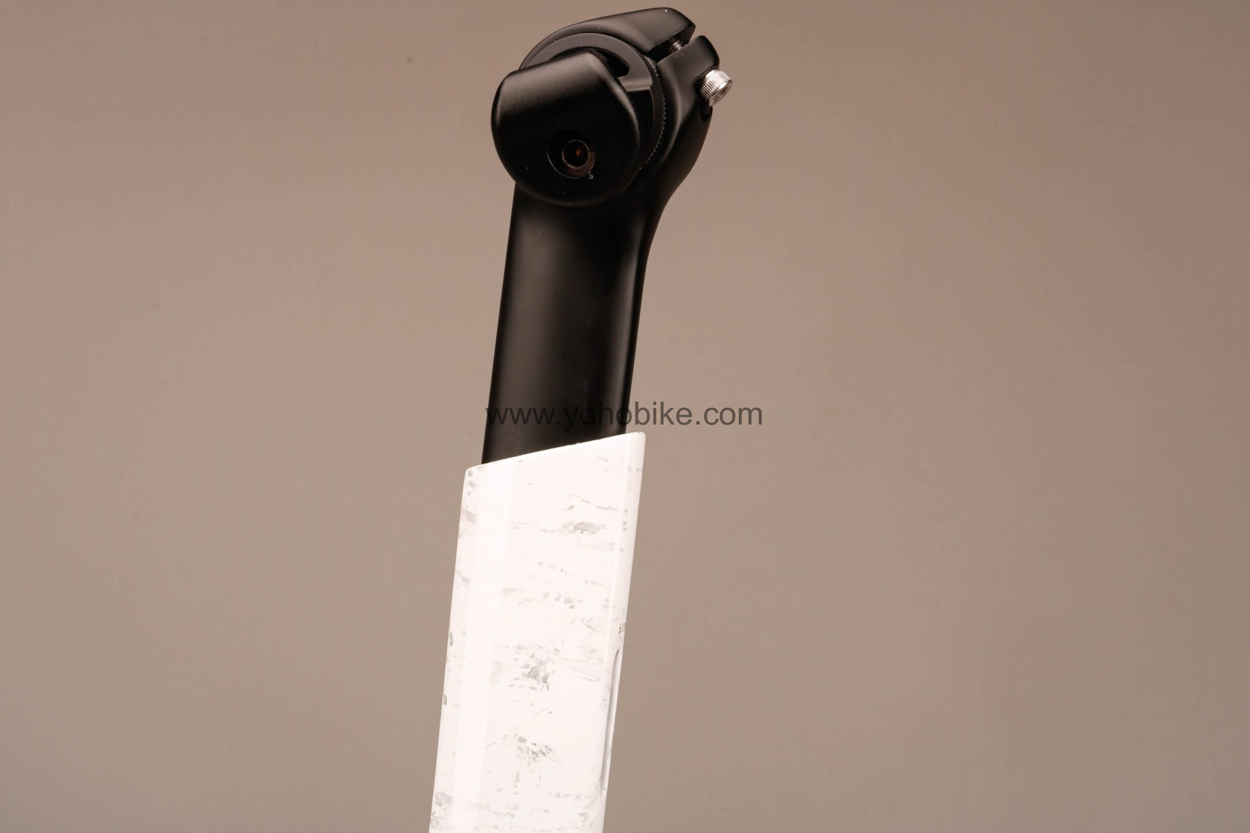 60 Colors 2025 Trek Madone gen8 Frame With Handlebar Color Catalog CRF02 Color Catalog - Image 7